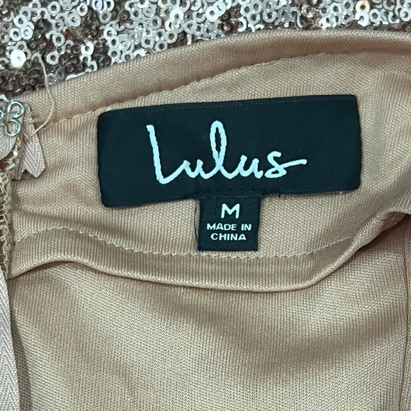 Lulu's Shimmering Rose Gold Sequin bodycon Mini Dress M - Picture 8 of 9